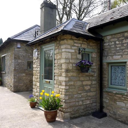 Cosy Stone Cottage, The Bungalow Perrotts Brook Cirencester Esterno foto