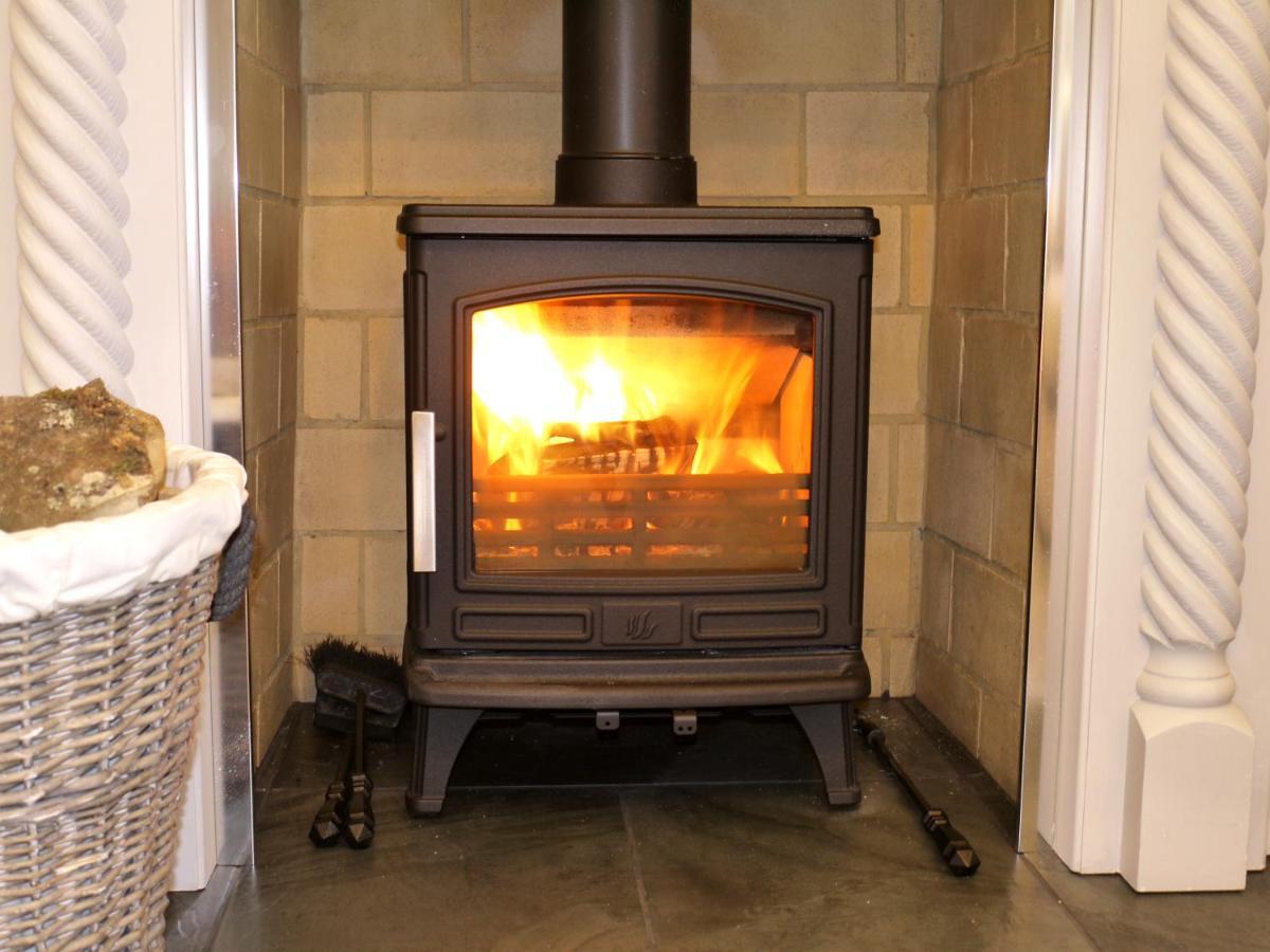 Cosy Stone Cottage, The Bungalow Perrotts Brook Cirencester Esterno foto