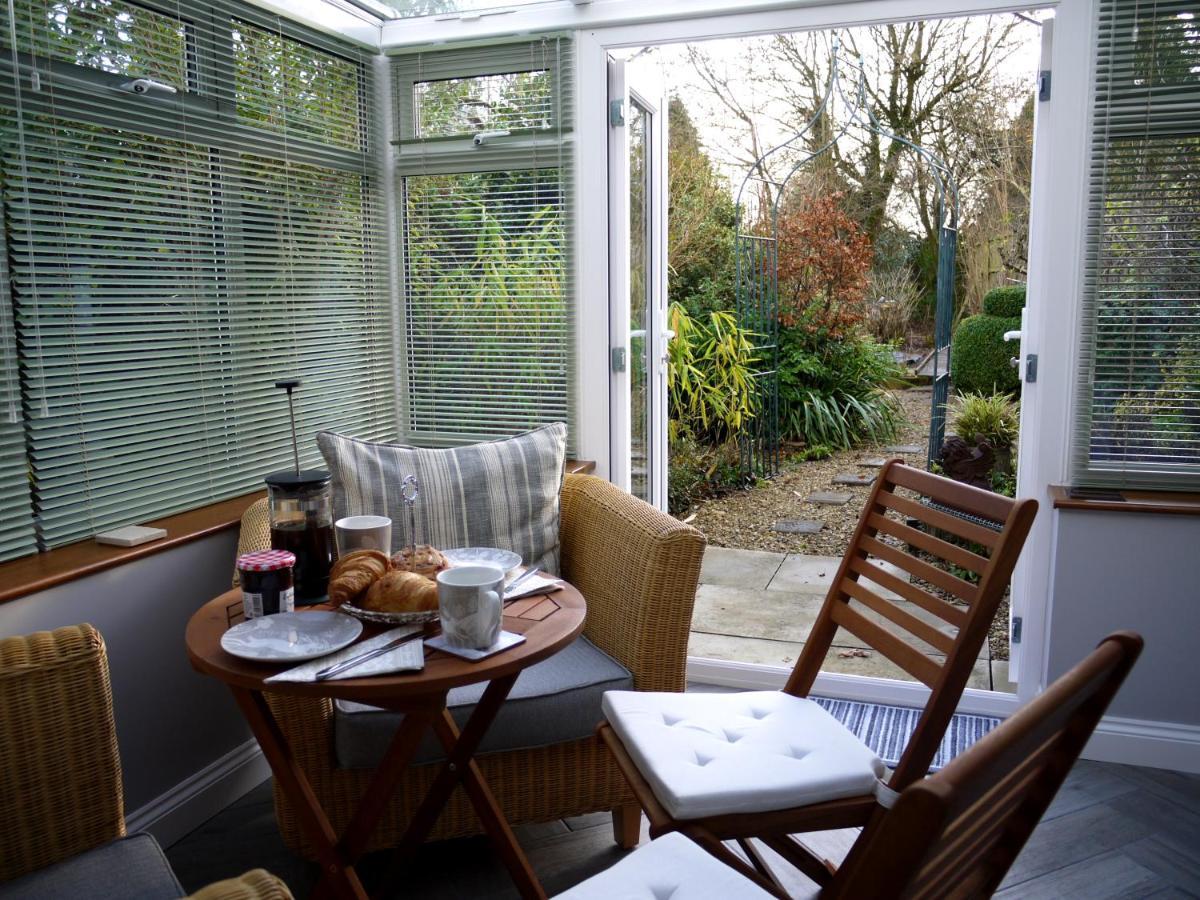 Cosy Stone Cottage, The Bungalow Perrotts Brook Cirencester Esterno foto