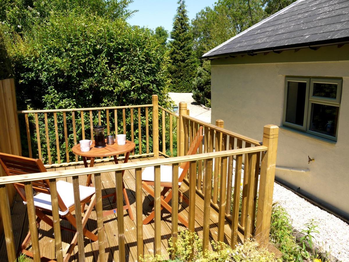 Cosy Stone Cottage, The Bungalow Perrotts Brook Cirencester Esterno foto