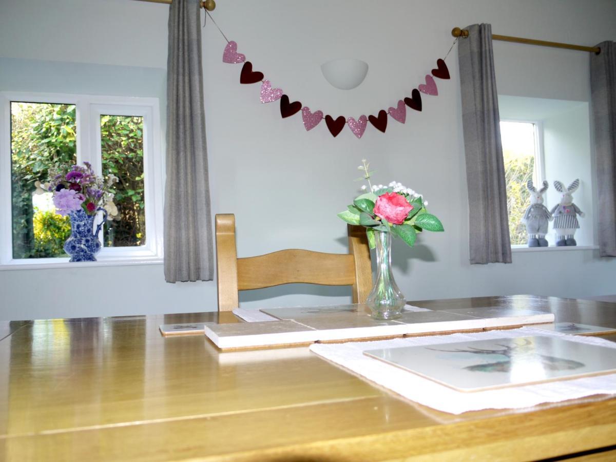Cosy Stone Cottage, The Bungalow Perrotts Brook Cirencester Esterno foto